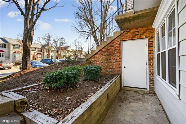 $299,900 | 16294 Taconic Circle, Dumfries, VA 22025