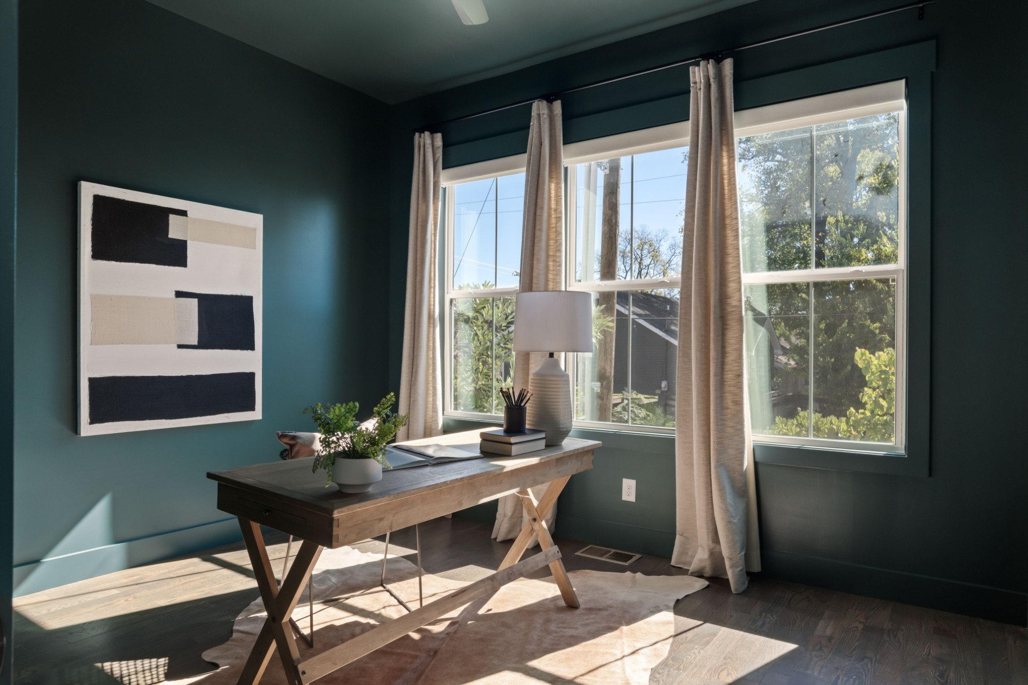 2 B Belle Forrest Avenue Nashville, TN 37206 - Photo 18 of 53 a workspace with furniture and a window