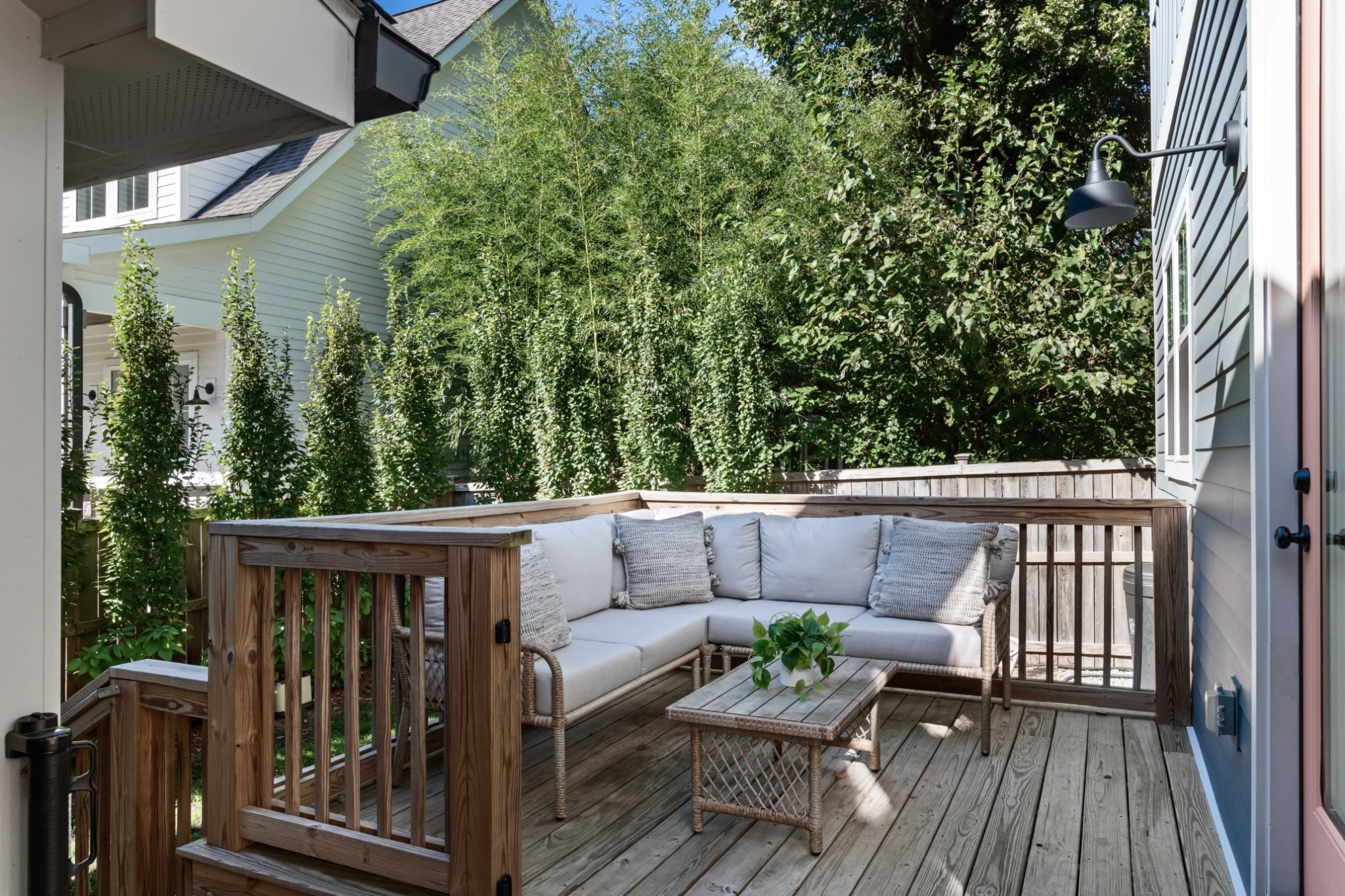 2 B Belle Forrest Avenue Nashville, TN 37206 - Photo 38 of 53 a view of balcony with wooden floor and seating space