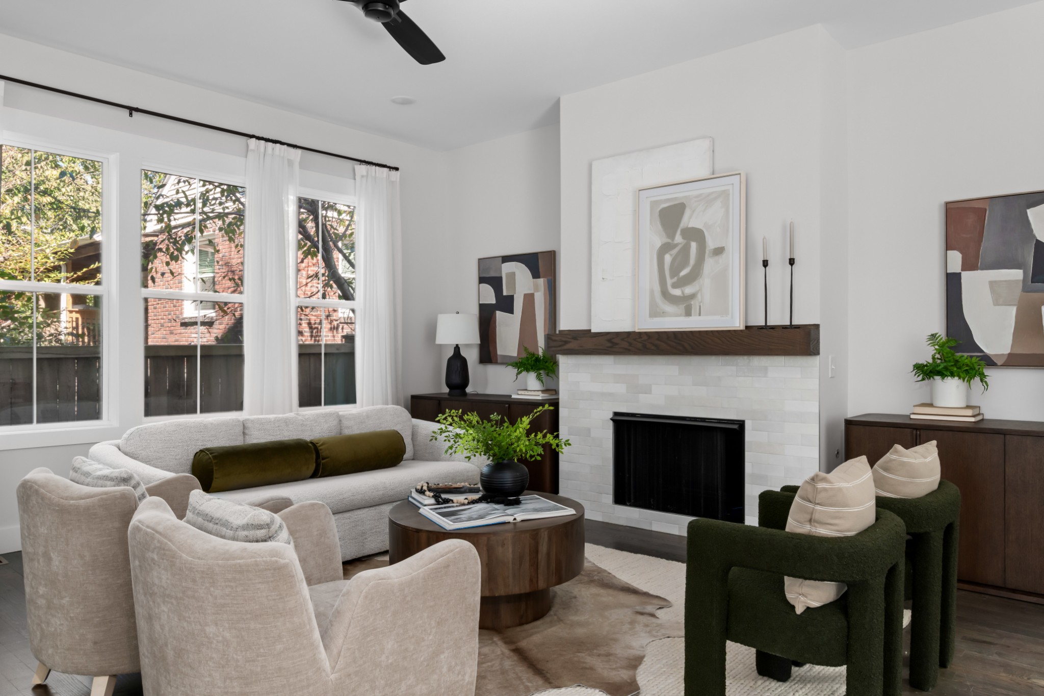 2 B Belle Forrest Avenue Nashville, TN 37206 - Photo 7 of 53 a living room with furniture and a fireplace