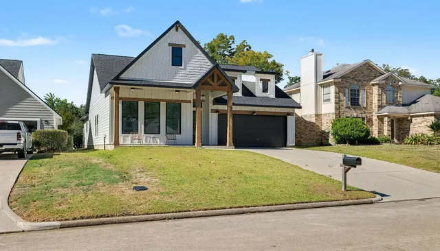 $434,000 | 4917 Pleasure Lake Lane, Willis, TX 77318