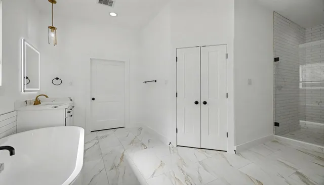 $434,000 | 4917 Pleasure Lake Lane, Willis, TX 77318