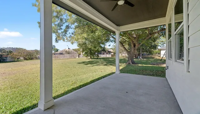 $434,000 | 4917 Pleasure Lake Lane, Willis, TX 77318