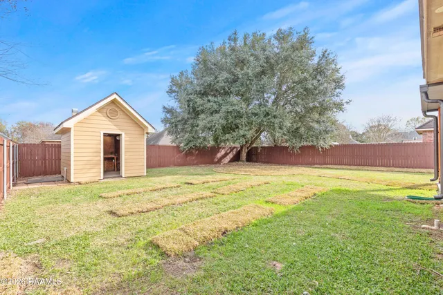 $305,000 | 119 Cedar Hills Drive, Youngsville, LA 70592