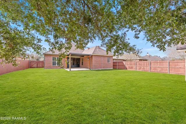 $305,000 | 119 Cedar Hills Drive, Youngsville, LA 70592