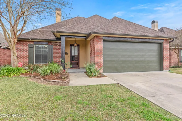 $305,000 | 119 Cedar Hills Drive, Youngsville, LA 70592