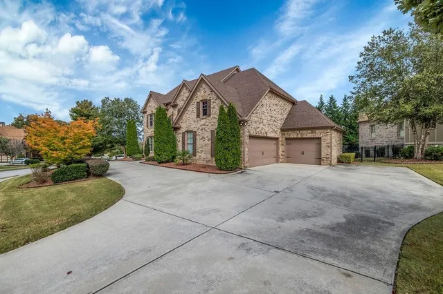 $780,000 | 2372 Walkers Glen Lane Northeast, Buford, GA 30519
