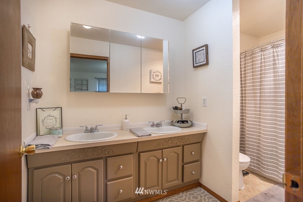 580 West Maple Rock Road Matlock, WA 98560 - Photo 12 of 40 Gallery Image 12