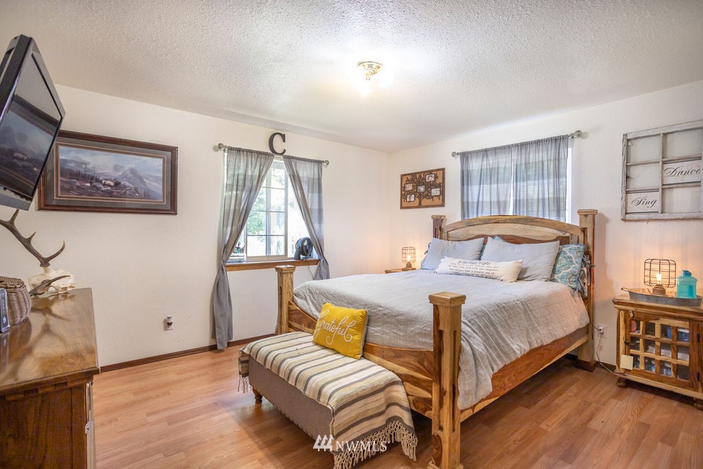 580 West Maple Rock Road Matlock, WA 98560 - Photo 10 of 40 Gallery Image 10
