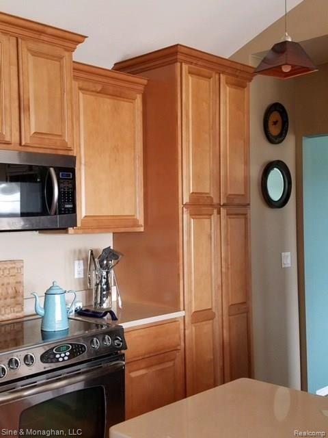 12615 Burt Road Memphis, MI 48041 - Photo 15 of 49 15.JPG
