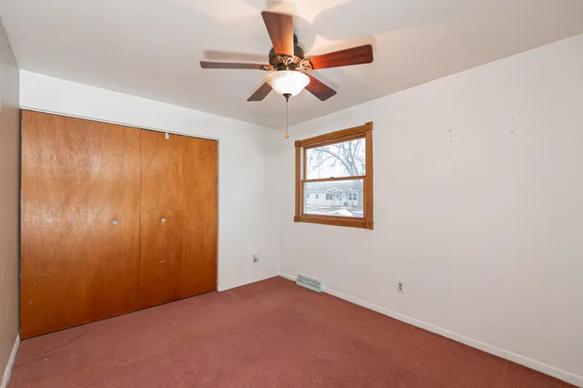 $229,900 | 1235 East Sylvan Avenue, Appleton, WI 54915