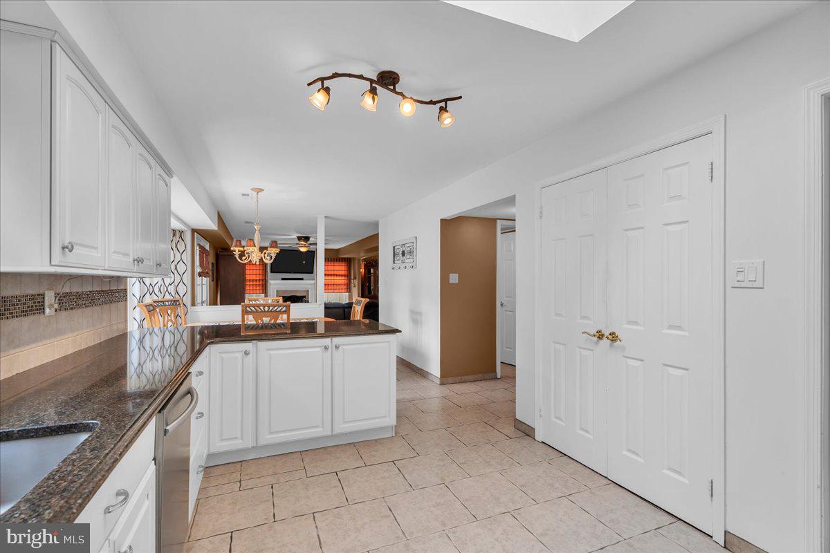 27 Spring Mill Drive Sewell, NJ 08080 - Photo 9 of 34 Bright and inviting kitchen space.