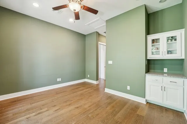 $1,215,000 | 100 Barefoot Park Lane, Georgetown, TX 78628