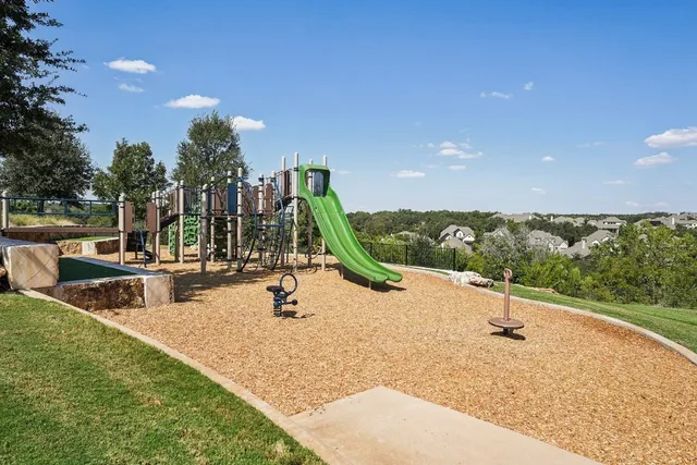 $1,215,000 | 100 Barefoot Park Lane, Georgetown, TX 78628