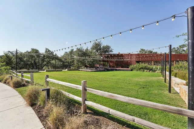 $1,215,000 | 100 Barefoot Park Lane, Georgetown, TX 78628