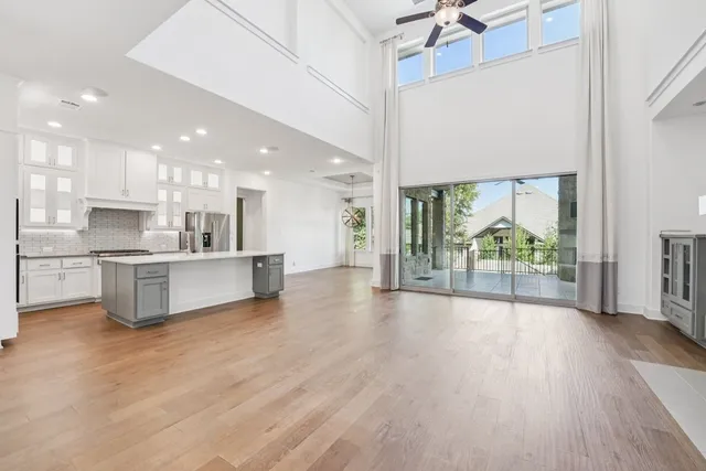 $1,215,000 | 100 Barefoot Park Lane, Georgetown, TX 78628