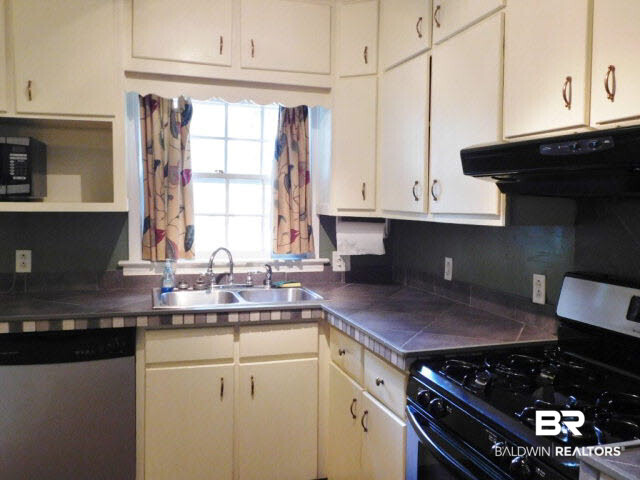 27 Chadwick Court Mobile, AL 36606 - Photo 10 of 23