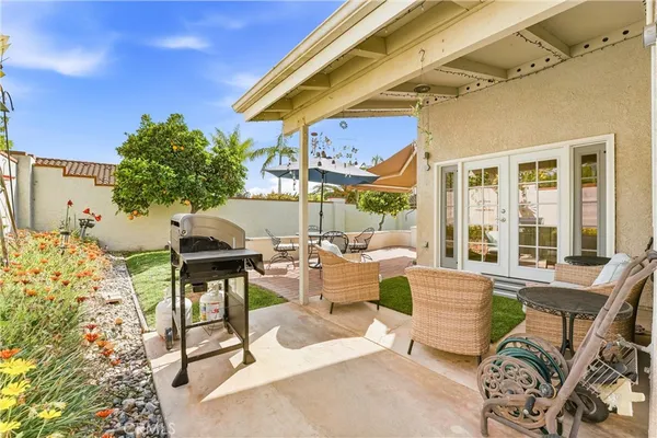 $1,329,389 | 20382 VÃa Trinidad, Yorba Linda, CA 92886