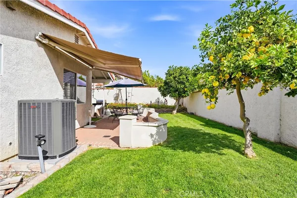 $1,329,389 | 20382 VÃa Trinidad, Yorba Linda, CA 92886