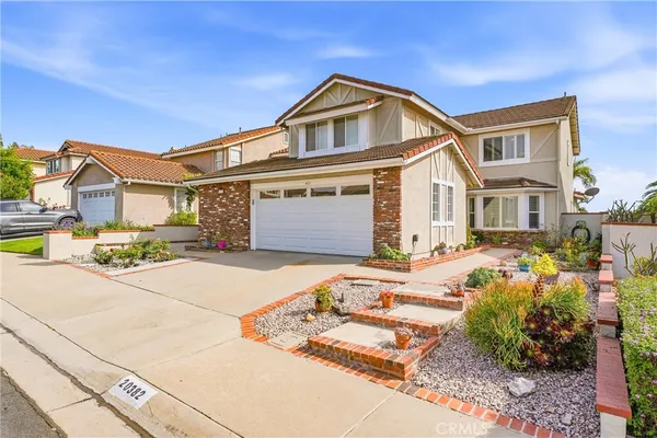 $1,329,389 | 20382 VÃa Trinidad, Yorba Linda, CA 92886