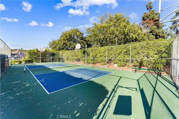$1,329,389 | 20382 VÃa Trinidad, Yorba Linda, CA 92886