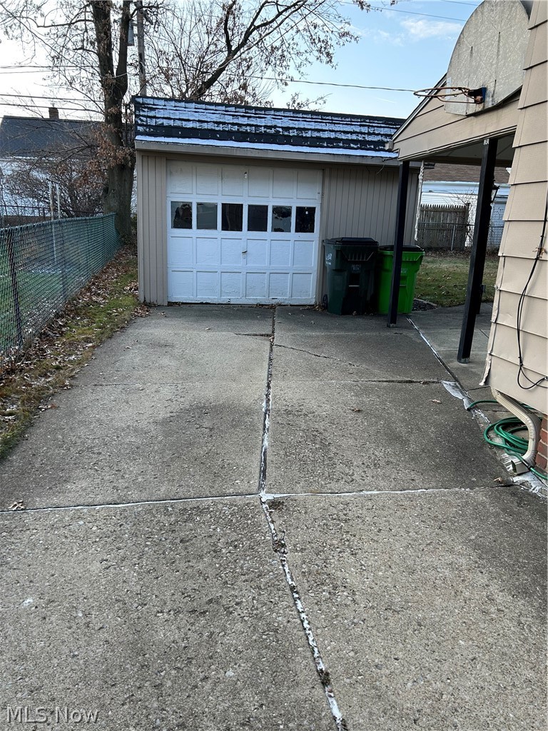 3796 Wallingford Road South Euclid, OH 44121 - Photo 23 of 26