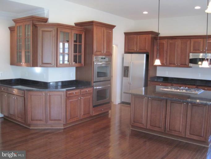 6191 Cobbs Road Alexandria, VA 22310 - Photo 21 of 26 Kitchen #2
