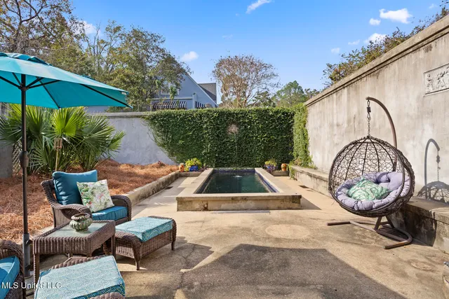 $698,900 | 923 Pinehurst Street, Jackson, MS 39202