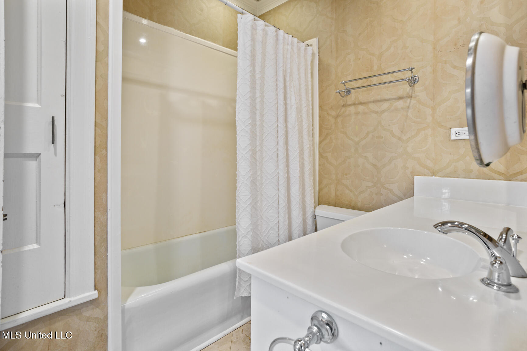 923 Pinehurst Street Jackson, MS 39202 - Photo 25 of 40 923 Pinehurst-20