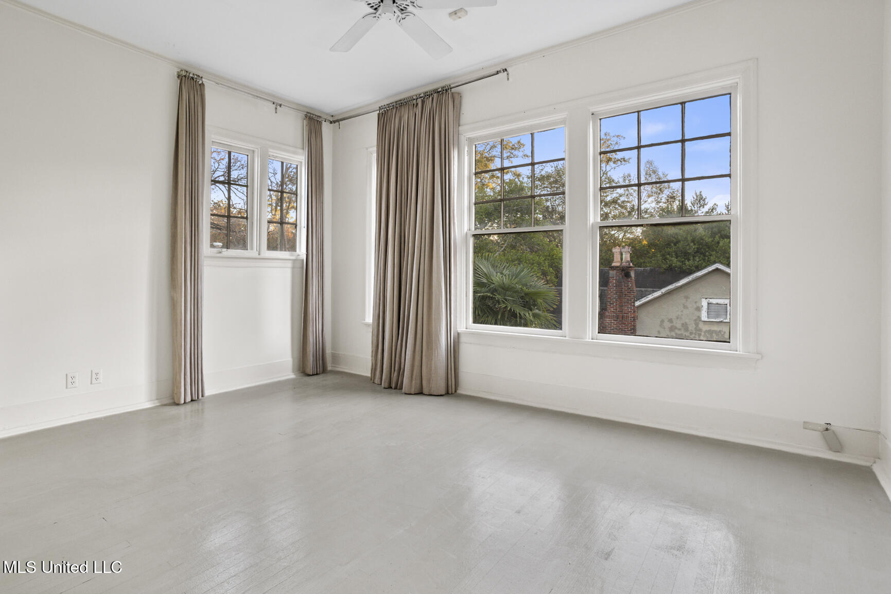 923 Pinehurst Street Jackson, MS 39202 - Photo 27 of 40 923 Pinehurst-22