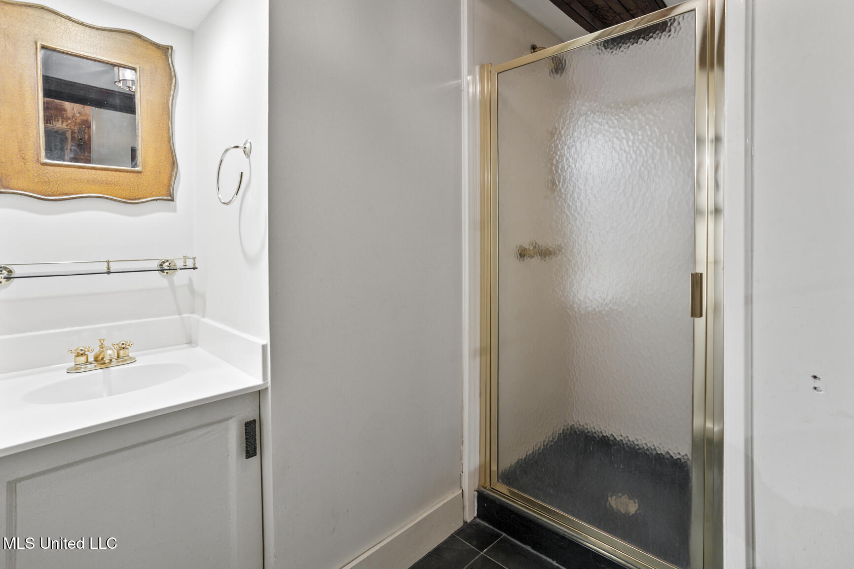 923 Pinehurst Street Jackson, MS 39202 - Photo 36 of 40 923 Pinehurst-31