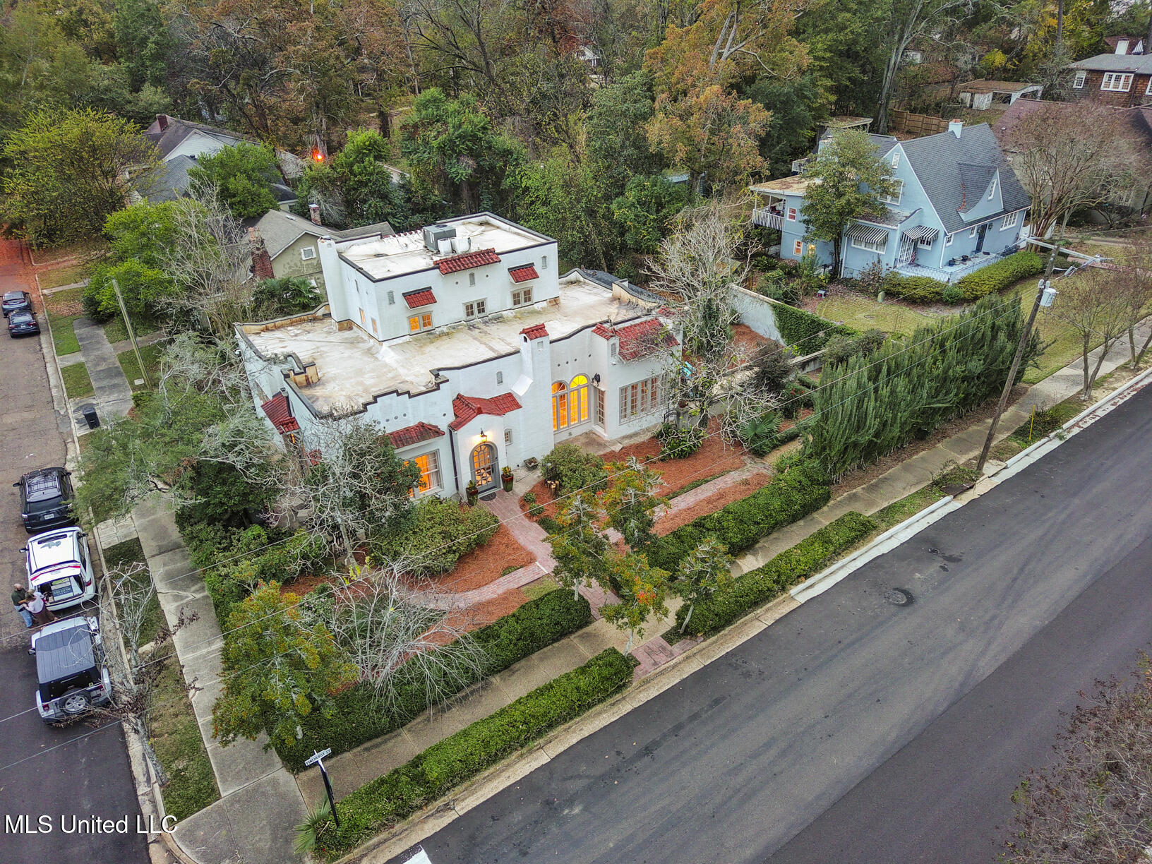 923 Pinehurst Street Jackson, MS 39202 - Photo 38 of 40 923 pinehurst st drone-4