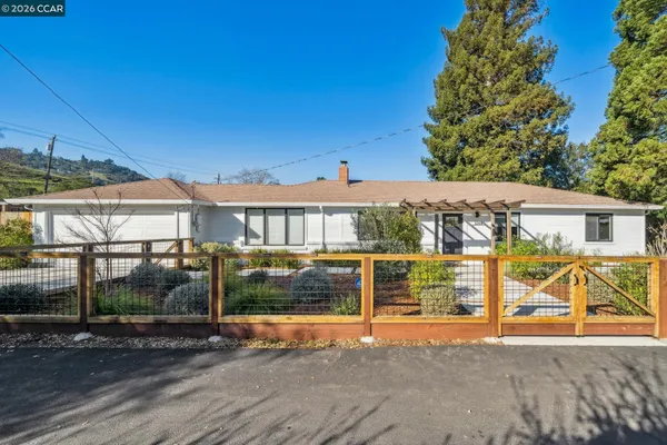 $1,845,000 | 3268 Park Lane, Lafayette, CA 94549