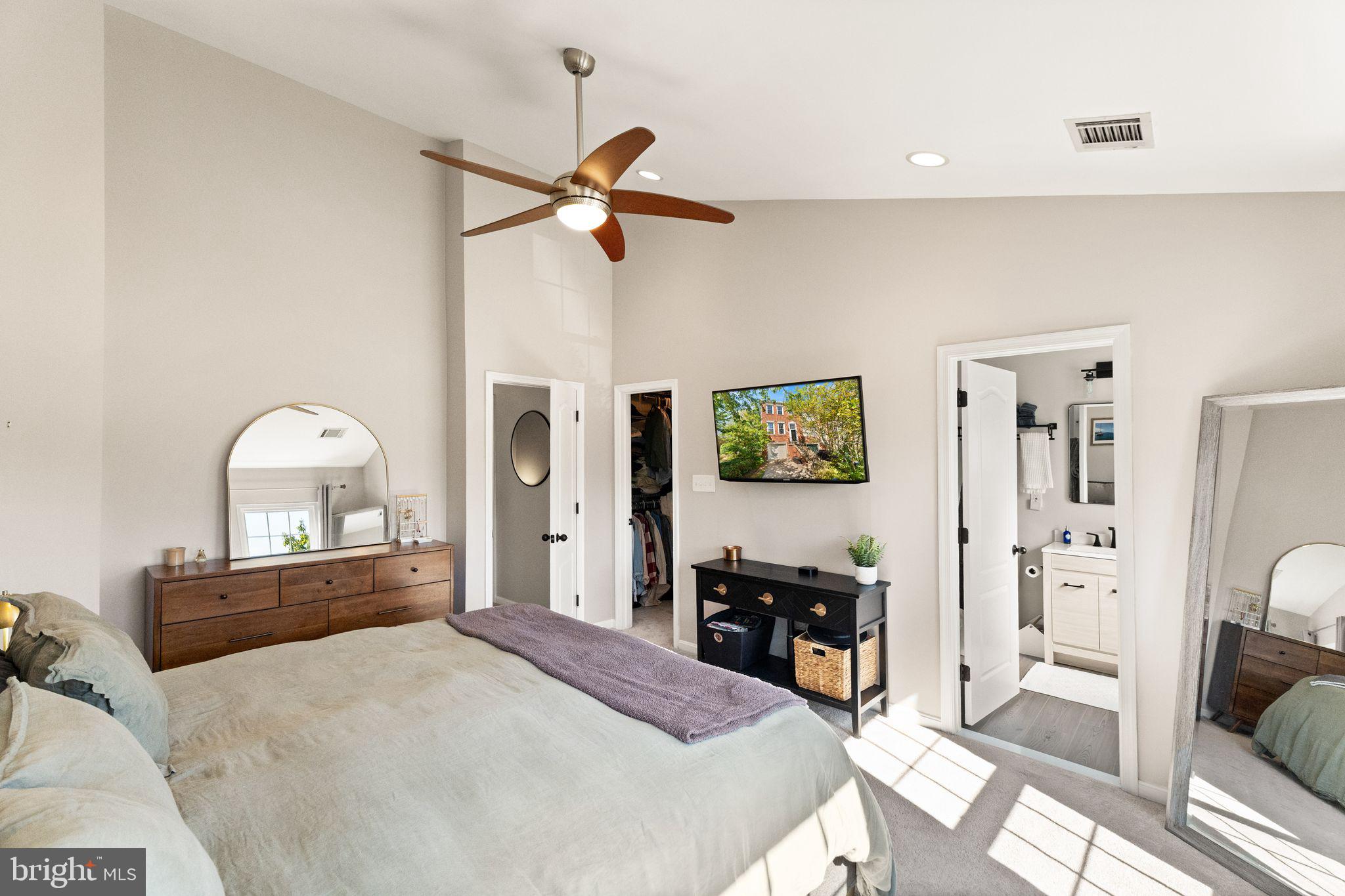 12001 Edgemere Circle Reston, VA 20190 - Photo 22 of 45