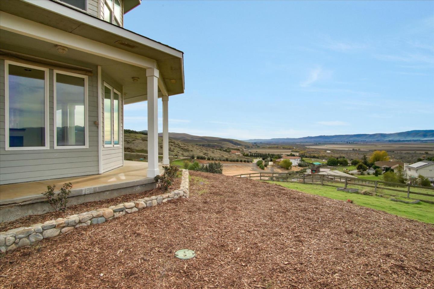 35635 Eagle Ridge Soledad, CA 93960 - Photo 6 of 50 a view of a house with a yard