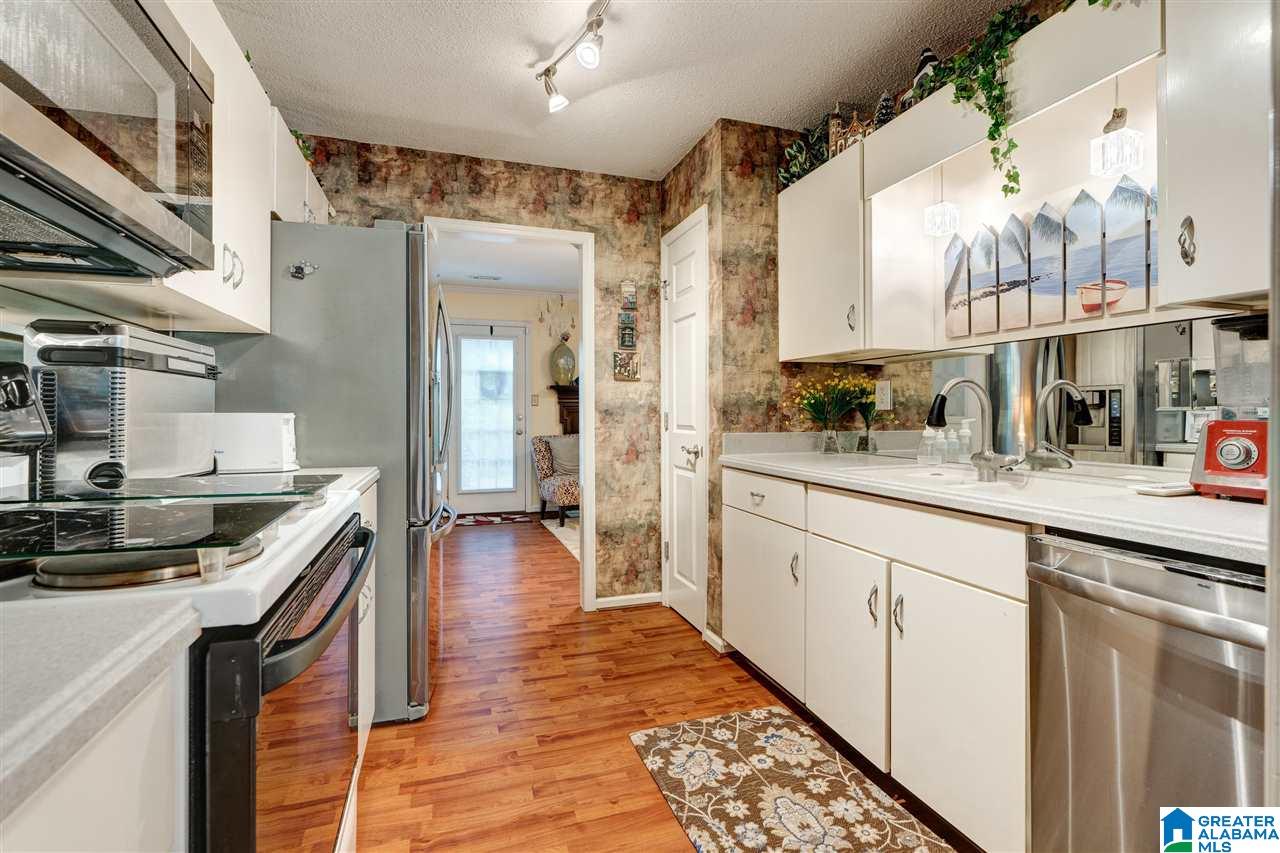 4571 Little River Road Birmingham, AL 35213 - Photo 9 of 33