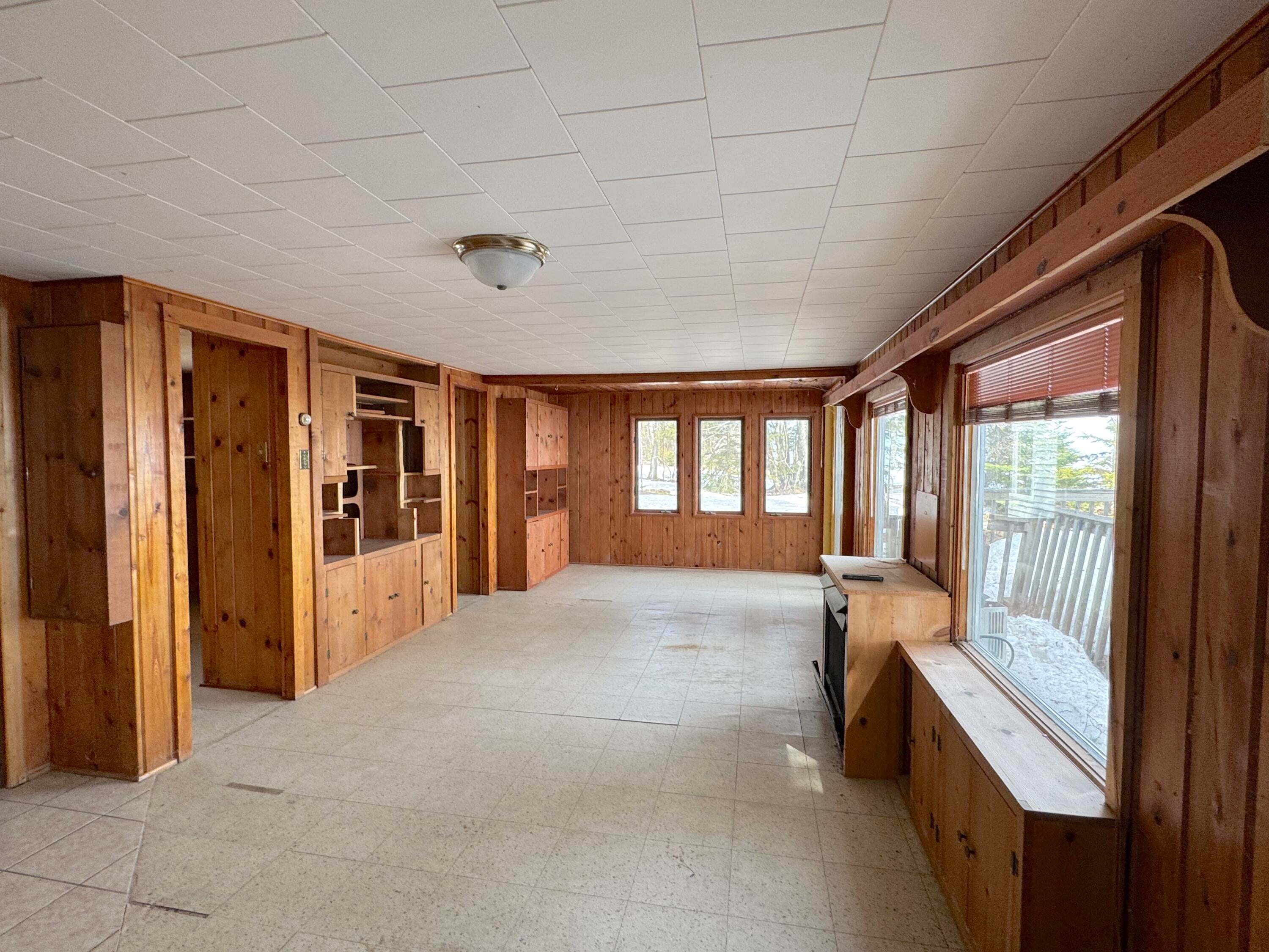 9948 North Whitefish Point Road Paradise, MI 49768 - Photo 14 of 37 Gallery Image 14