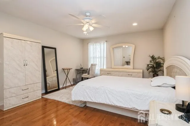 $586,000 | 56 Dortmunder Drive, Manalapan, NJ 07726