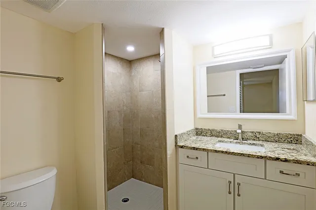 $1,200 | 5331 Summerlin Road, Unit 3114, Fort Myers, FL 33919