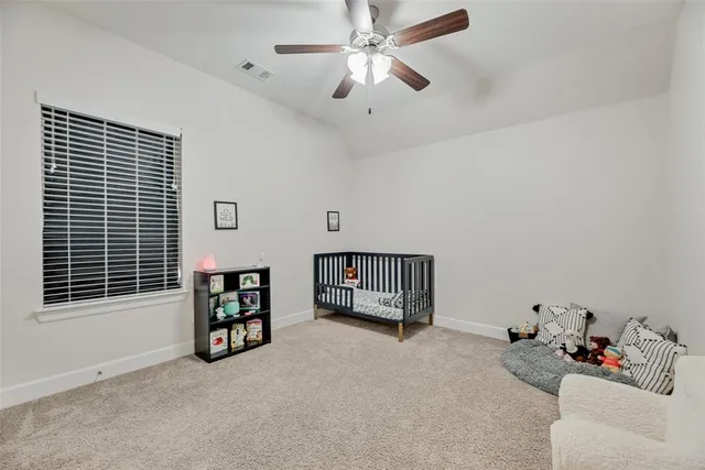 $450,000 | 912 Lamp Post Lane, Argyle, TX 76226