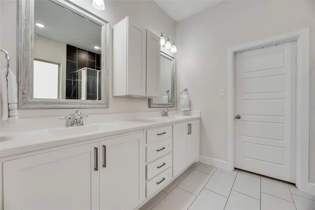 $450,000 | 912 Lamp Post Lane, Argyle, TX 76226