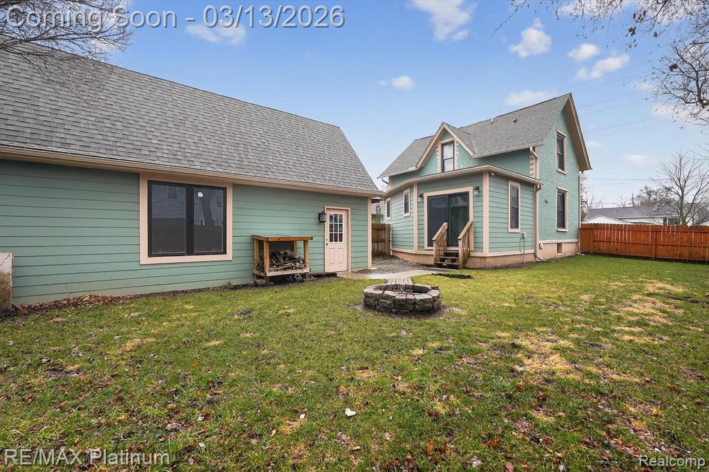411 3rd Street Fenton, MI 48430 - Photo 40 of 43 Gallery Image 40