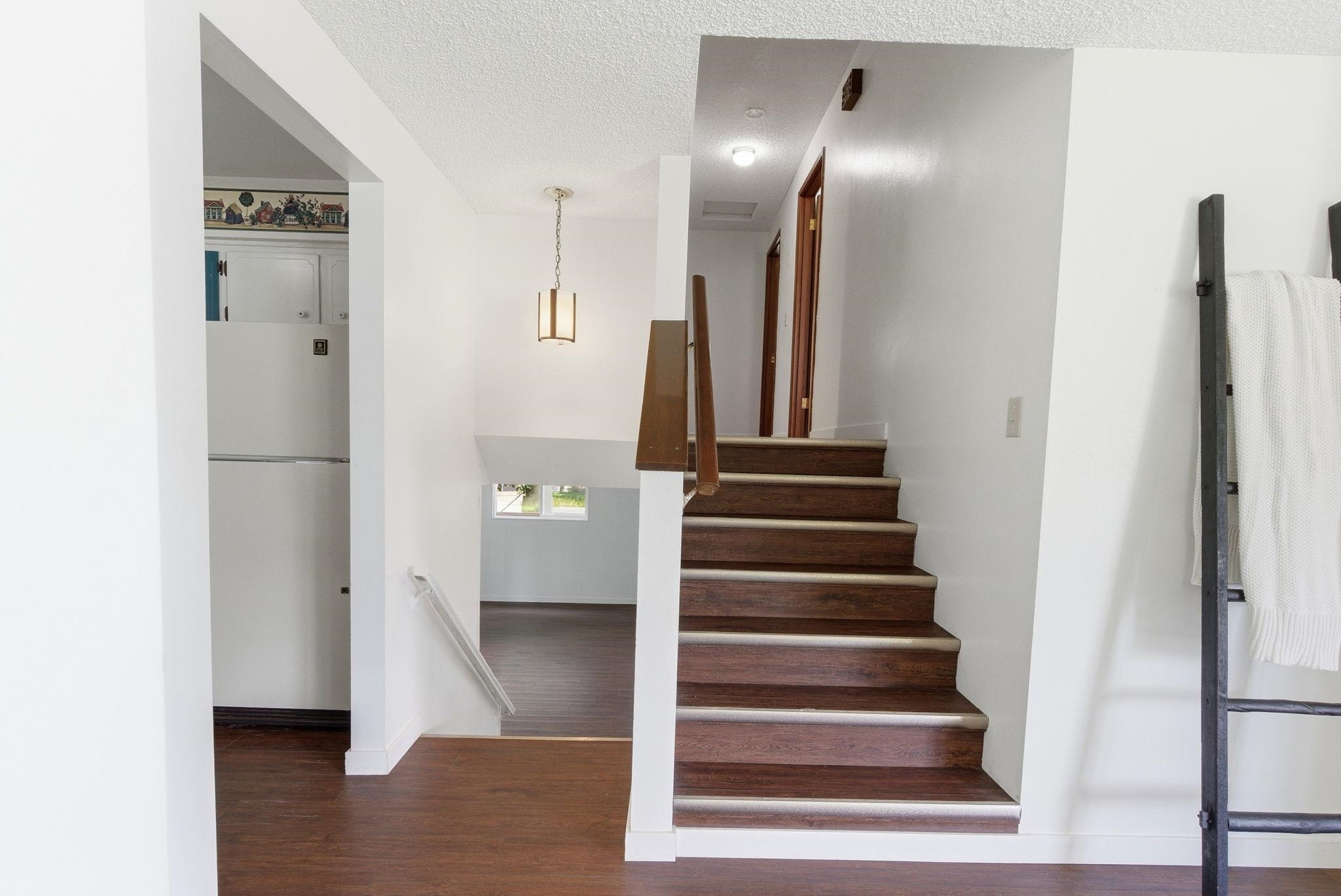 806 South Adams Road Spokane Valley, WA 99037 - Photo 18 of 50