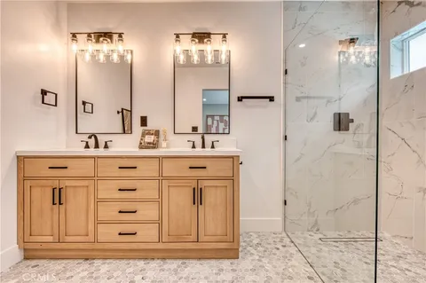 $1,150,000 | 16643 Tuba Street, North Hills, CA 91343