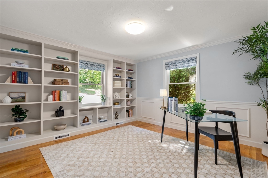 429 Warren Street Needham, MA 02492 - Photo 5 of 40 a living room with furniture and a rug