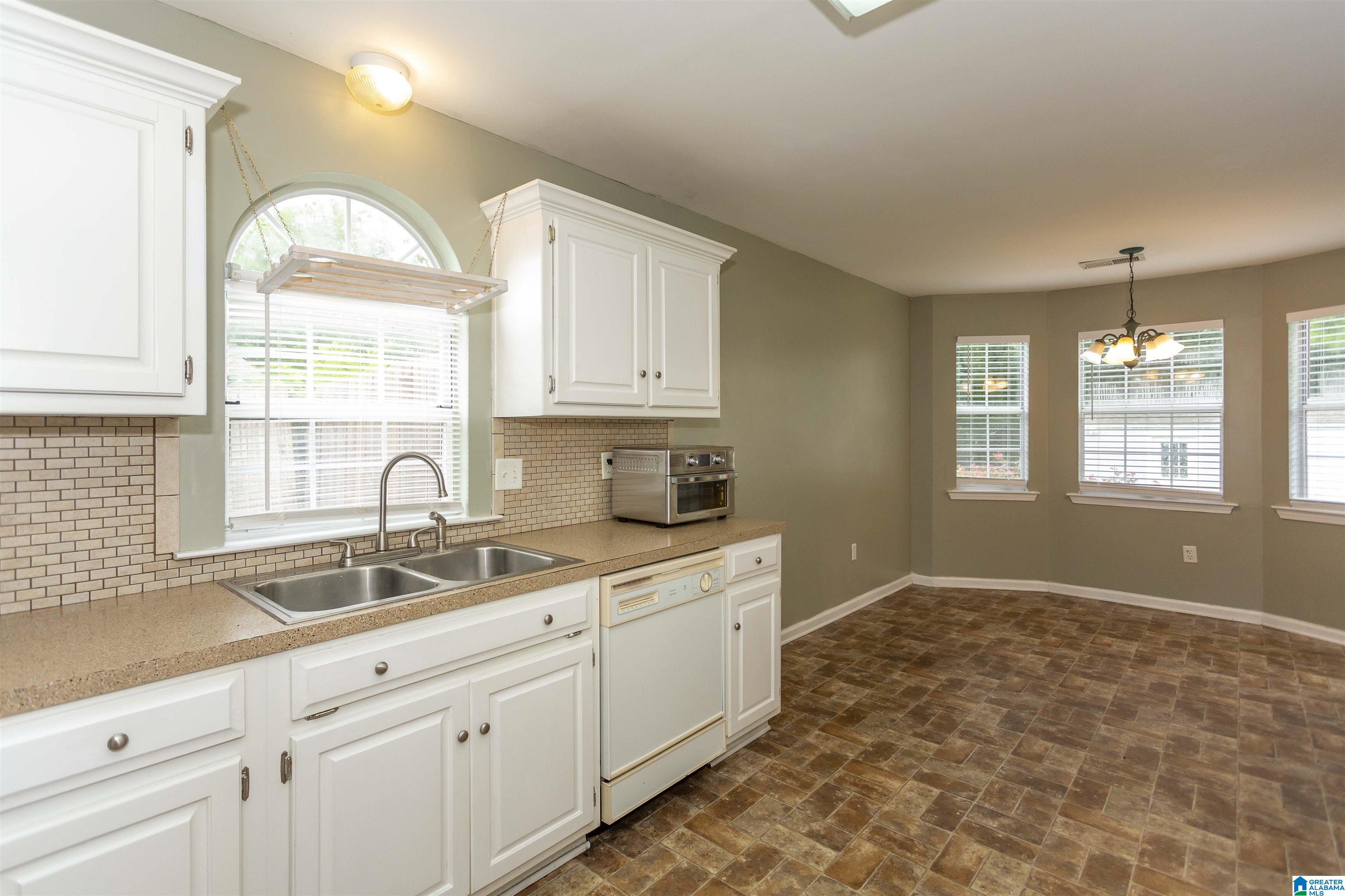 200 Greenfield Lane Alabaster, AL 35007 - Photo 13 of 37