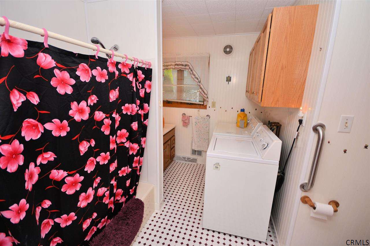 6 Reardon Road Queensbury, NY 12804 - Photo 9 of 14 Photo 9