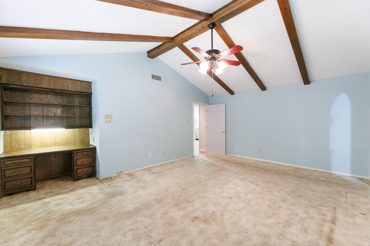 4419 79th Street Lubbock, TX 79424 - Photo 27 of 47 Vaulted Ceiling in Primary Suite
