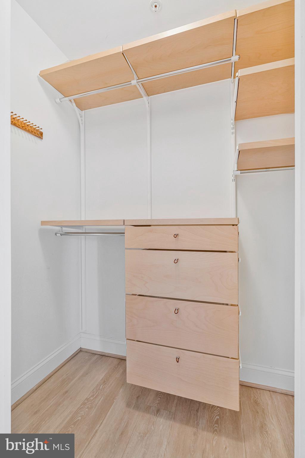 11776 Stratford House Place, Unit 807 Reston, VA 20190 - Photo 15 of 25 a view of a closet