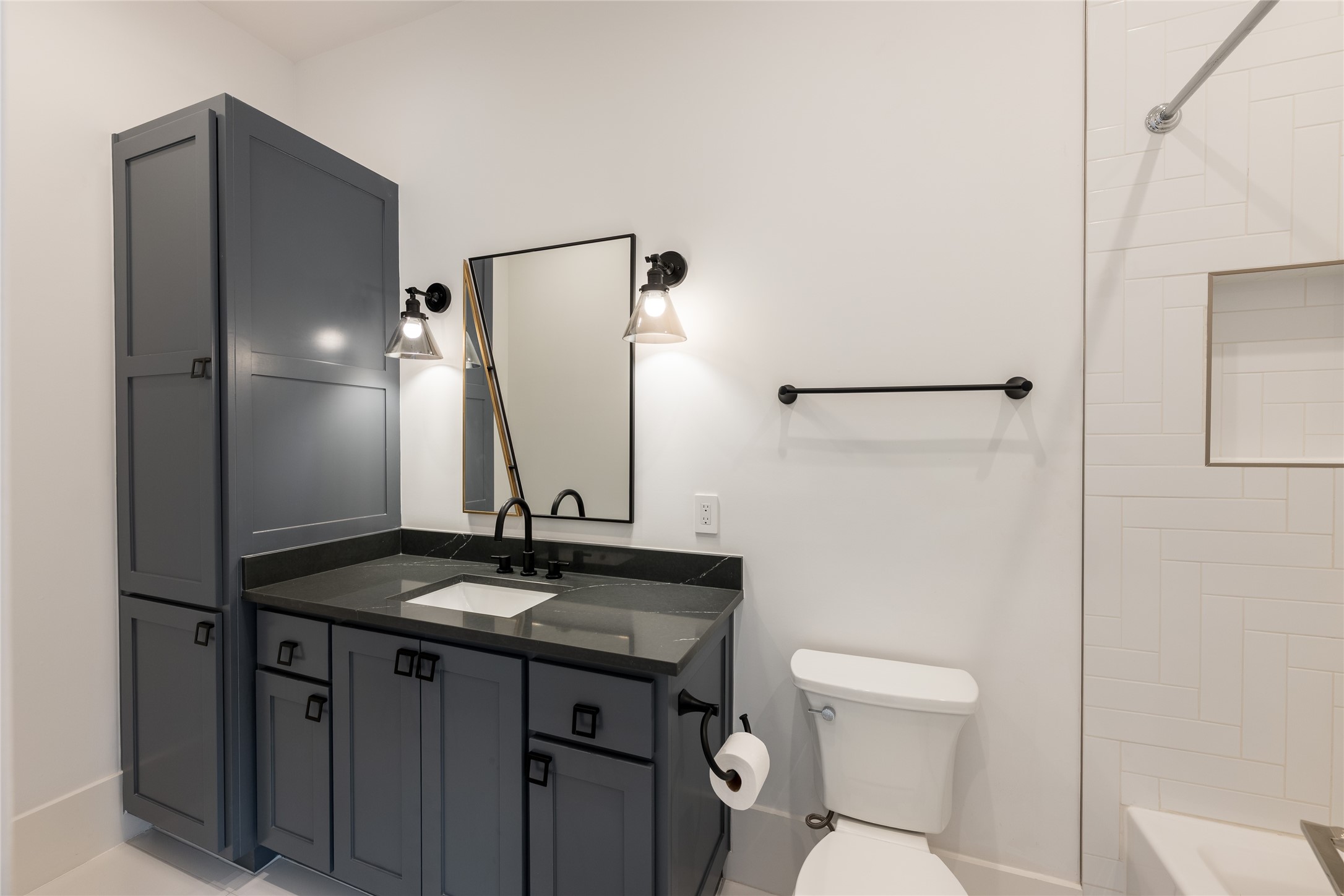 2817 Albans Road Houston, TX 77005 - Photo 42 of 49